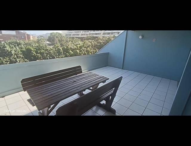 2 BEDROOM APARTMENT FOR SALE IN MANABA BEACH